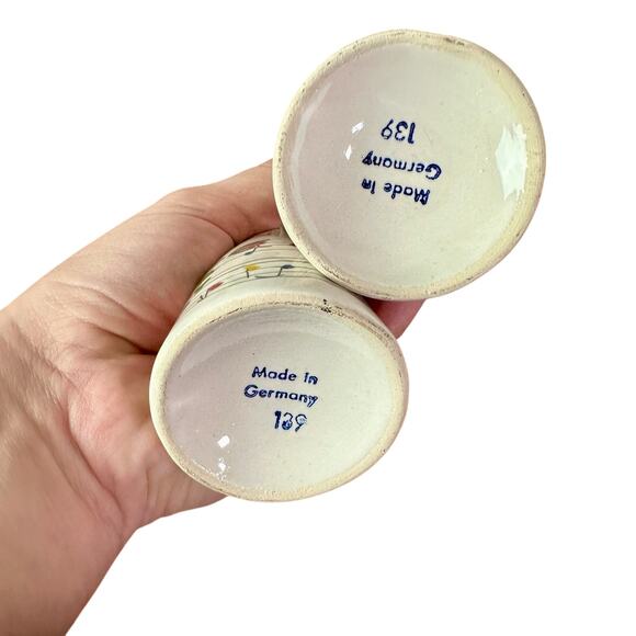 VTG Set 2 Ulmer Keramik German Hand Painted Porcelain Musical Notes & Bird Vases - Picture 7 of 9